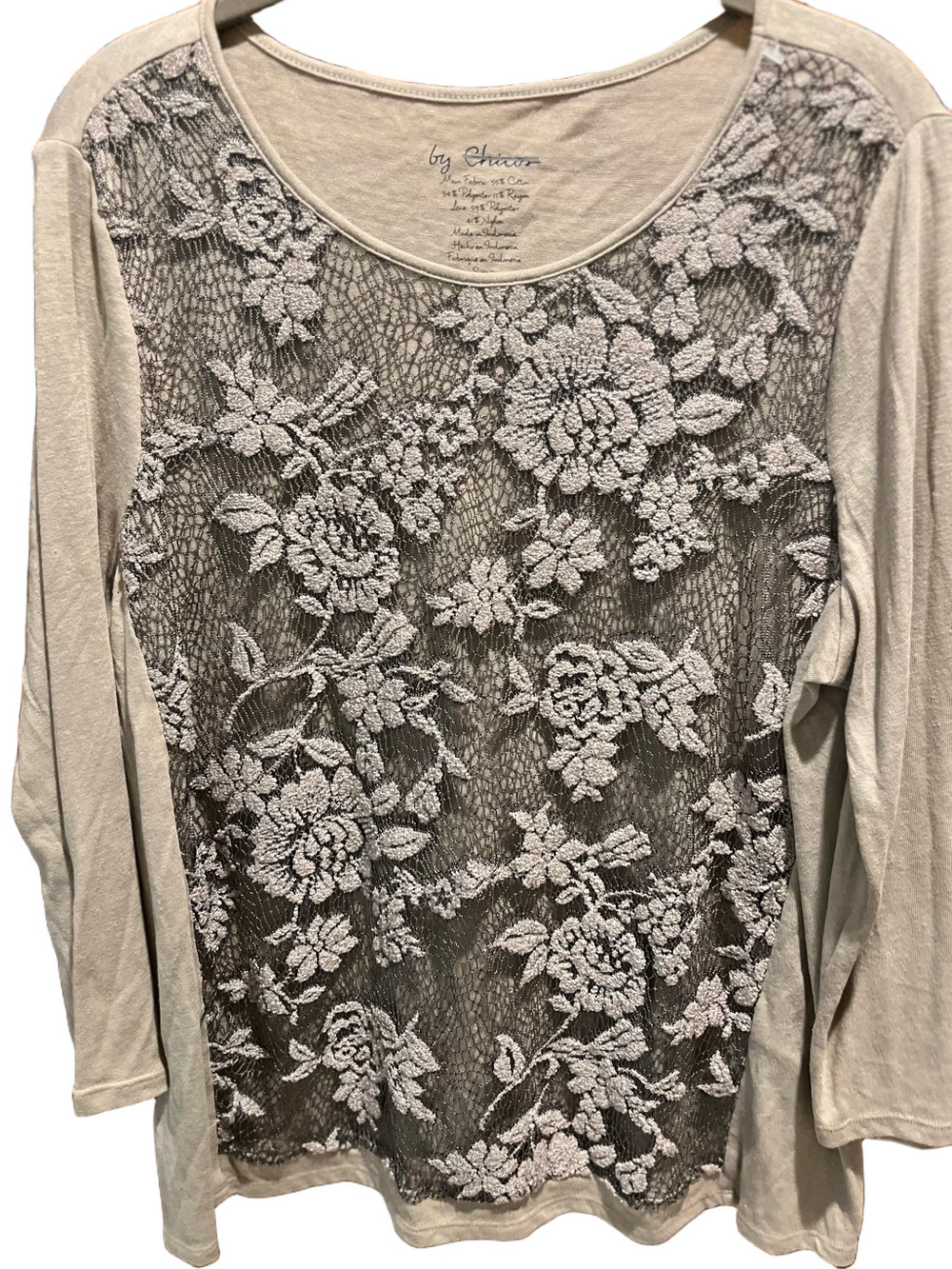 81. WOMENS CHICO’S  2/L DETAIL TOP
